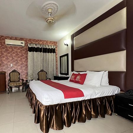 Hotel Tourist Inn Lahore Bagian luar foto
