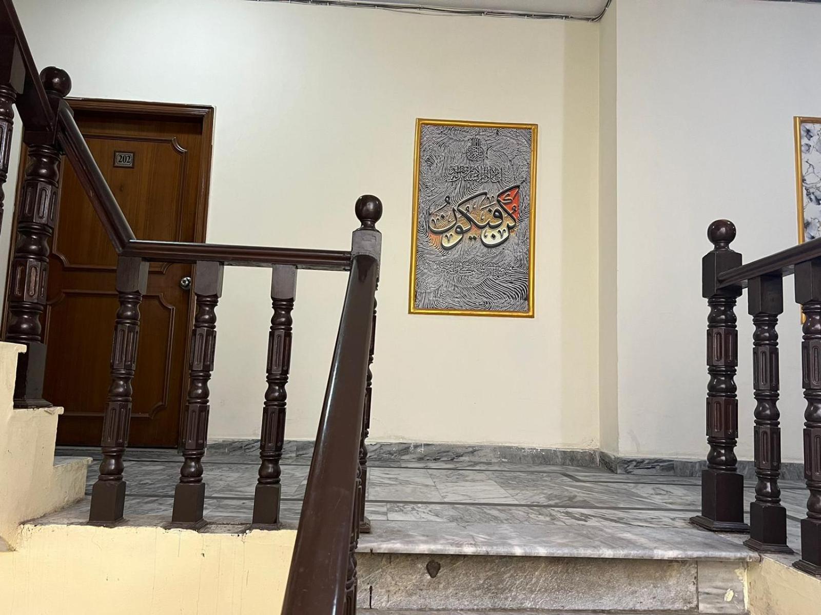 Hotel Tourist Inn Lahore Bagian luar foto