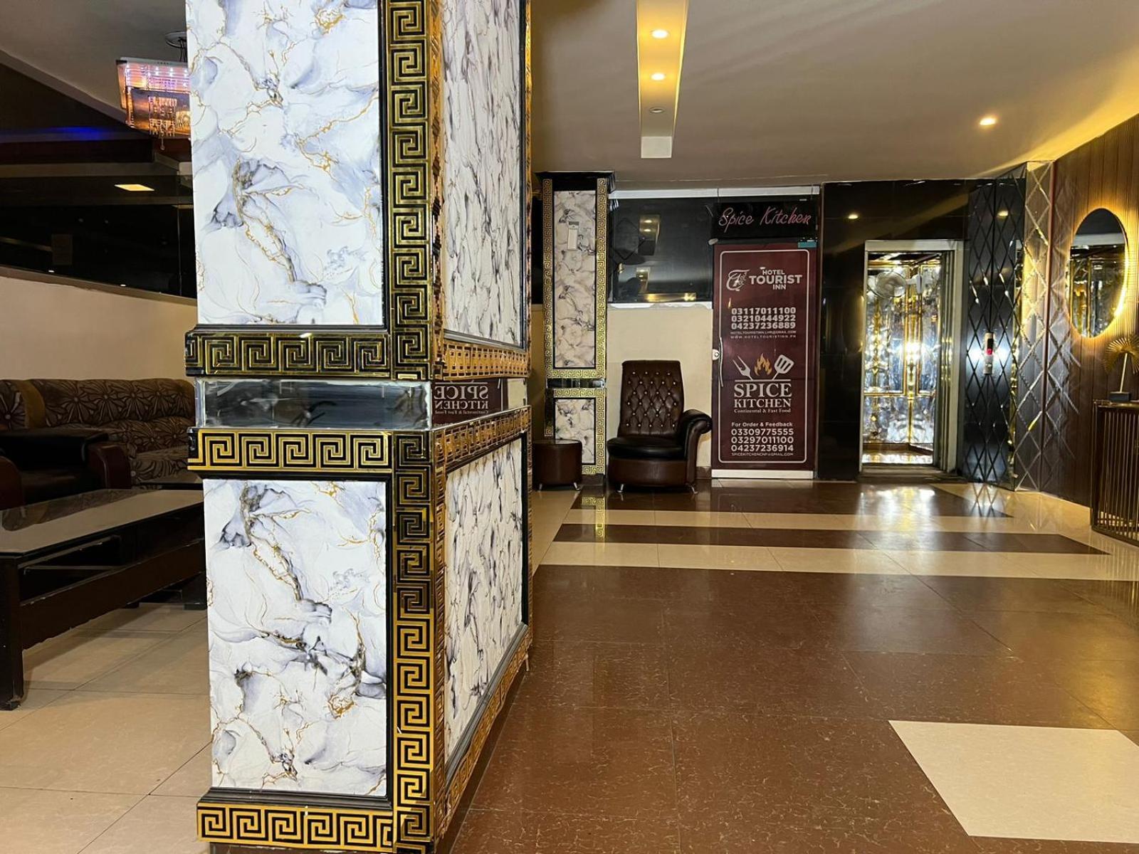 Hotel Tourist Inn Lahore Bagian luar foto